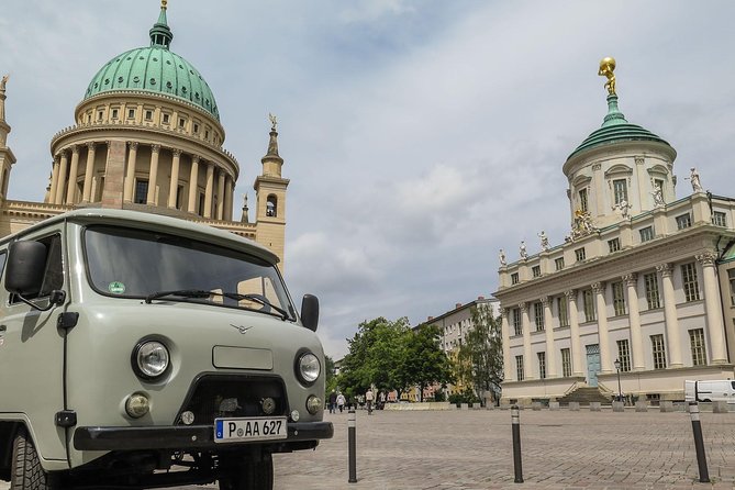 Potsdam Highlights - Private sightseeing tour by minibus - Nikolaikirche: a quick stop with real prominence