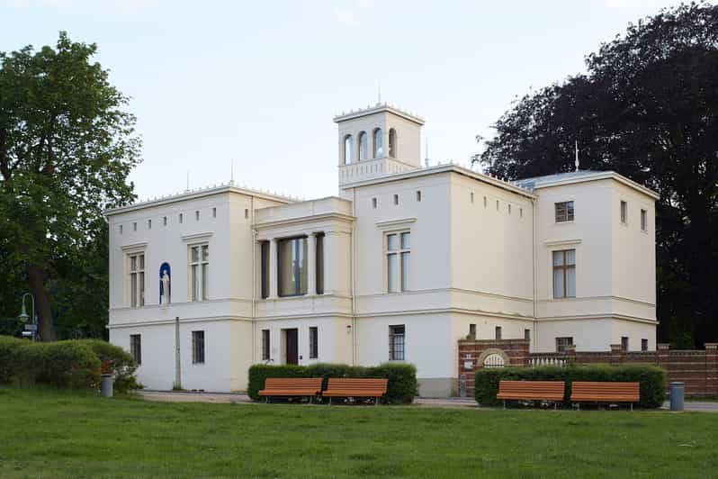 Potsdam: Villa Schöningen Entrance Ticket - Price and value: $9 for architecture, exhibition, and park time
