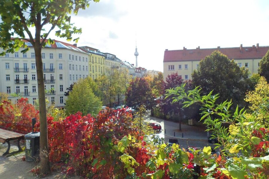 Privat: Berlin: Walking Tour of Prenzlauer Berg - Why Prenzlauer Berg Feels Like a Living Neighborhood