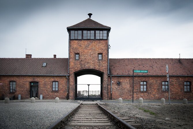 Private 3-Day Tour from Berlin to Krakow Auschwitz Poland - Day 2: Auschwitz-Birkenau and the Wieliczka Salt Mine on one long day