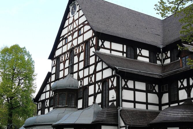 Private 3-Day Tour from Berlin to Krakow Auschwitz Poland - Who this tour suits best