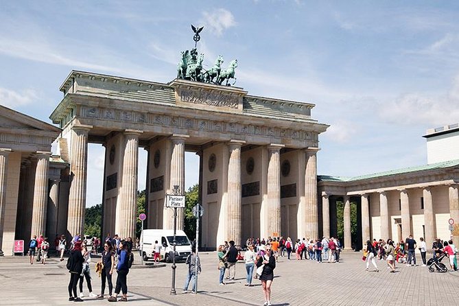 Private Berlin Custom Half-Day Tour with Private Driver and Guide - Hotel Pickup to Hackescher Markt: How the 4-Hour Plan Runs