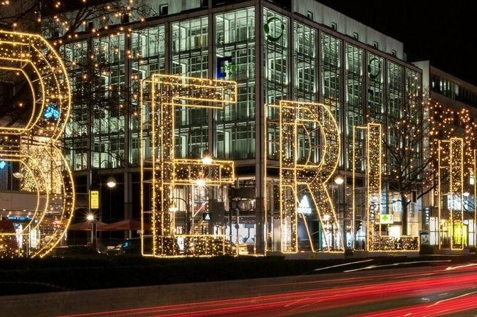 Private Berlin Half Day Tour with a Local: See the City Unscripted - Brandenburg Gate to Hackesche Höfe: iconic Berlin plus courtyard life