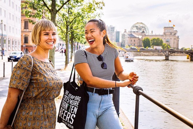 Private City Kickstart Tour: Berlin - Walking Pace and What to Ask Your Guide