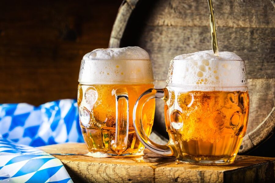 Private German Beer Tasting Tour in Berlin Old Town - Meet Your Beer Expert Guide and How You Learn While Drinking