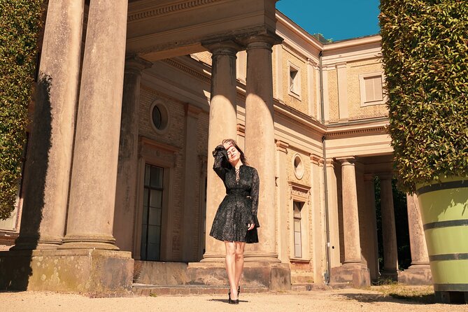 Private Personalized Photoshoot in Berlin - What You Receive: Edited High-Resolution Photos in Your Inbox