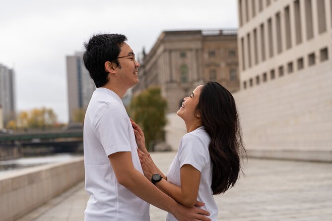 Private Photo Session in the Streets of Berlin - From Museum Island to Brandenburg Gate: Big Monument, Better Photos
