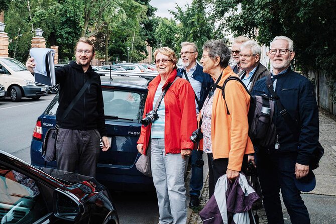 Private Photo Tour in Kreuzberg - Stop 5: Mariannenplatz, the Marianne behind it, and the Kunsthaus focus