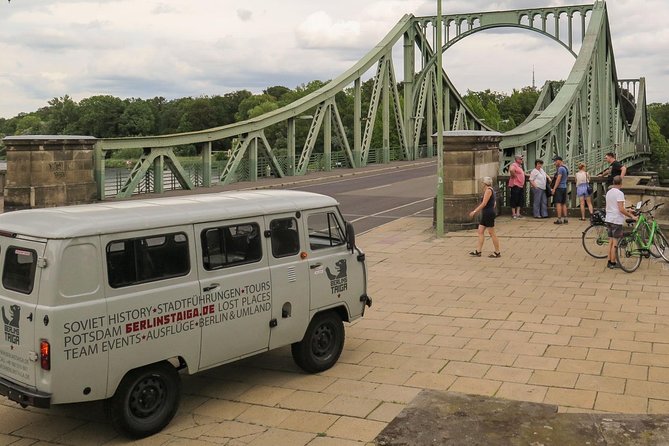 Private Potsdam City Tour in an authentic vintage van - Price and timing: good value if you want direction fast