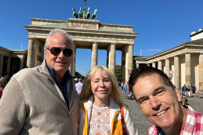 Private Taxi Tour of Berlin + Extras – Extended & Relaxed 6-8h - Reichstag to Bundeskanzleramt: where Berlin’s politics shows off