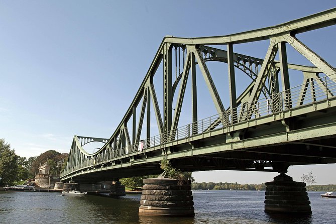 Private Tour: Potsdam Day Trip from Berlin - Tickets, Time Slots, and the No-Inside-Guiding Rule