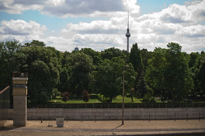 Private Walking Tour: World War 2 and Cold War Sites in Berlin - Fuhrerbunker: where the regime’s center-of-gravity used to be