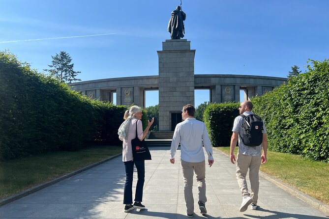 Private WWII Themed Tour of Berlin - Shadows of the Nazi Regime - Fuhrerbunker Location: Why an Underground Place Can Still Feel Loud