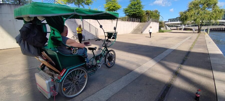 Promotion Berlin Rickshaw Shared Guide (Combo Vehicle Group) - Weather reality: what to pack and why the ride still works