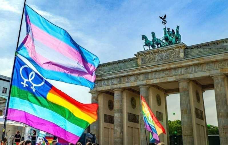 Queer Berlin Tour: Birthplace of LGBTQ+ Movements - Schöneberg Strolls: Bars, Neighborhood Codes, and the Cabaret Connection