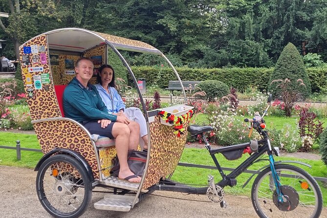 Romantic Berlin Rickshaw City and Photo Tour - incl. pick-up - Topography of Terror and the Berlin Wall presence