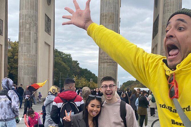 Rude Bastards tour of Berlin (CYHIT) - Tiergarten and Soviet memorials: the hard geography of Berlin