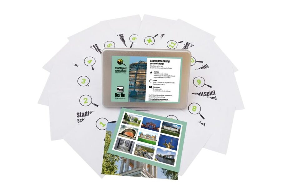 Scavenger Hunt through Berlin's Government District - How the 16 Envelopes Work (and Why the Emergency Envelope Matters)