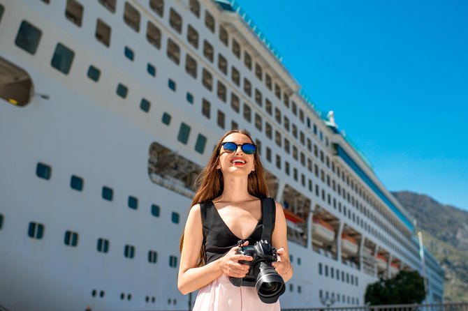 Semi-Private Berlin Highlights Shore Excursion from Warnemünde and Rostock Port - Free lunch time: what to bring and how to plan it