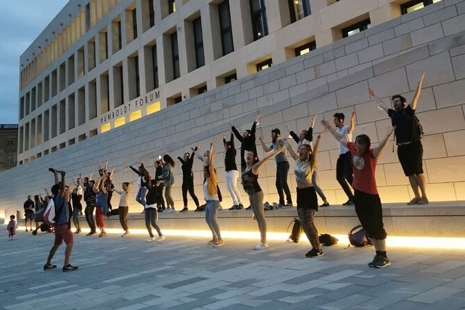 Silent disco through downtown Berlin with flash mobs - Starting Under Unter den Linden: What the First Phase Feels Like