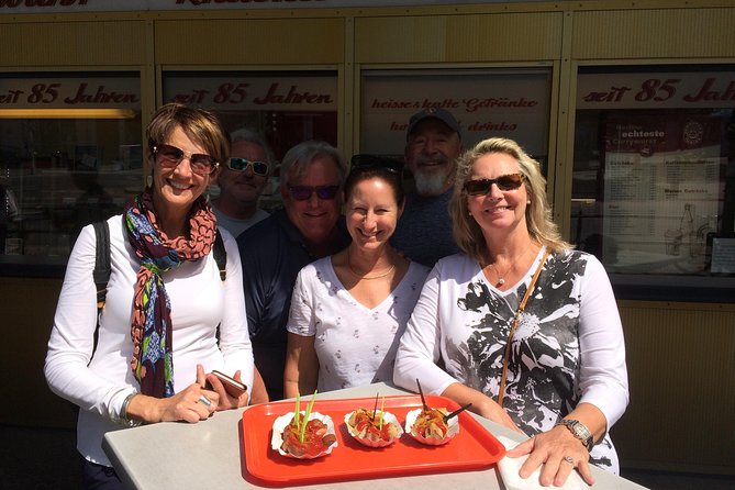 Small-Group Berlin Sightseeing and Food Tour of Prenzlauer Berg and Mitte - Prenzlauer Berg food stops: immigration, street flavors, and craft tea