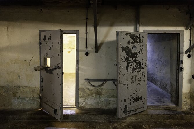 Stasi Museum GDR History Skip-the-line Private Tour Berlin - Stop-by-stop timing: what 3 hours usually feels like