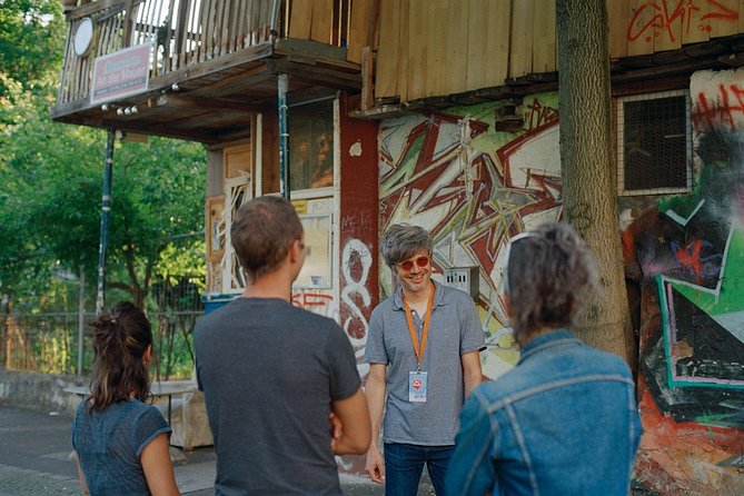 Street Art and Alternative Tour of Berlin in French - What the guide’s explanations add (beyond pointing)