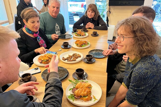 The Berlin Culinary Experience: A Regional & Cultural Food Tour - Guide experience: small-group conversation beats big-bus facts