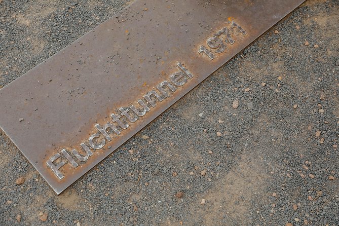 The History of Berlin: WWII PRIVATE Walking Tour With Locals - The Palace of Tears: when bureaucracy becomes a barrier