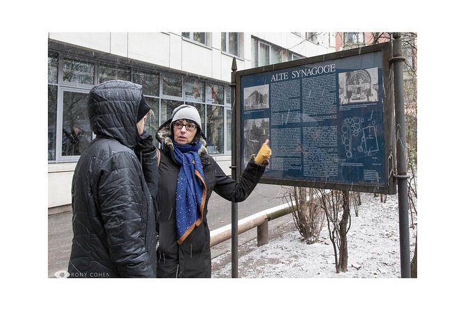 "The Jewish Berlin" - Pickup at 10:00 am and the small-group advantage