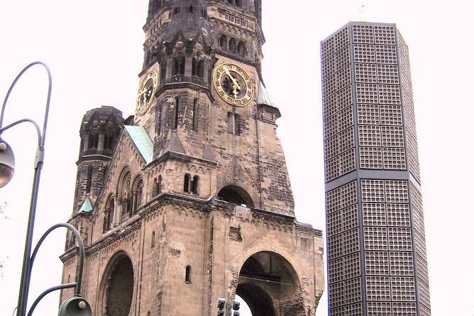 Tours & Sightseeing in English of Berlin, Potsdam and Sachsenhausen - Riding Berlin’s history with a guide who keeps it human