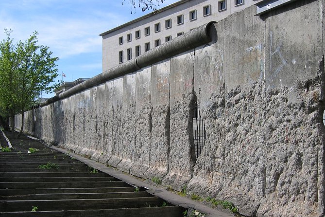 Tours & Sightseeing in English of Berlin, Potsdam and Sachsenhausen - The Potsdam palaces option: exteriors included, interiors cost extra
