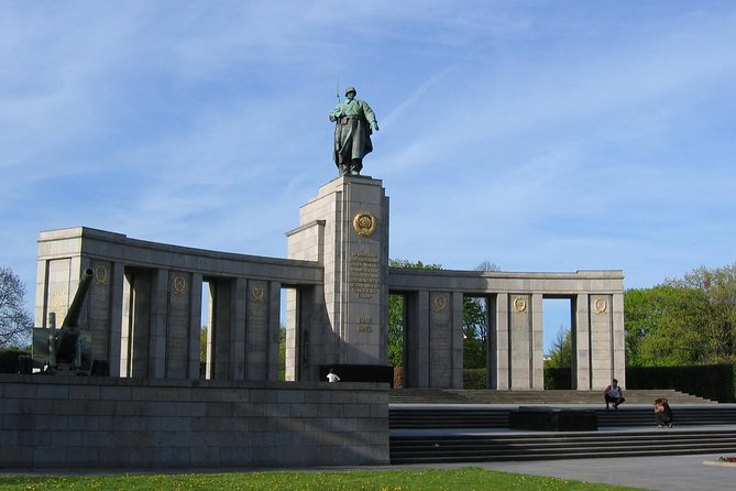Tours & Sightseeing in English of Berlin, Potsdam and Sachsenhausen - Price and value: what you’re really paying for
