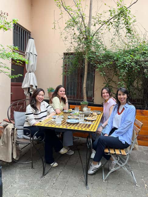 Vegan Food Tour in Berlin Mitte - Mitte, Berlin, and a Vegan Tour That Actually Makes Sense on Foot