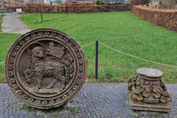 Walking on the Wall: 3-Hour Tour in Berlin - The Guide Factor: Why This Walk Feels Personal
