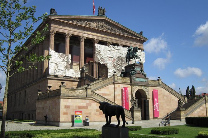 Warnemuende Shore Excursion: Berlin Private Sightseeing Tour from Rostock - Lunch at the Reichstag: optional view-time, not an automatic cost